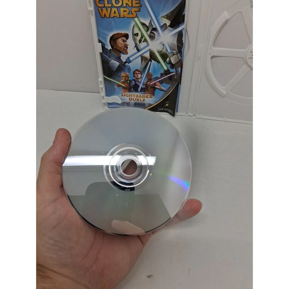 Star Wars The Clone Wars Lightsaber Duels Nintendo Wii LucasArts RVL-RLFE CIB